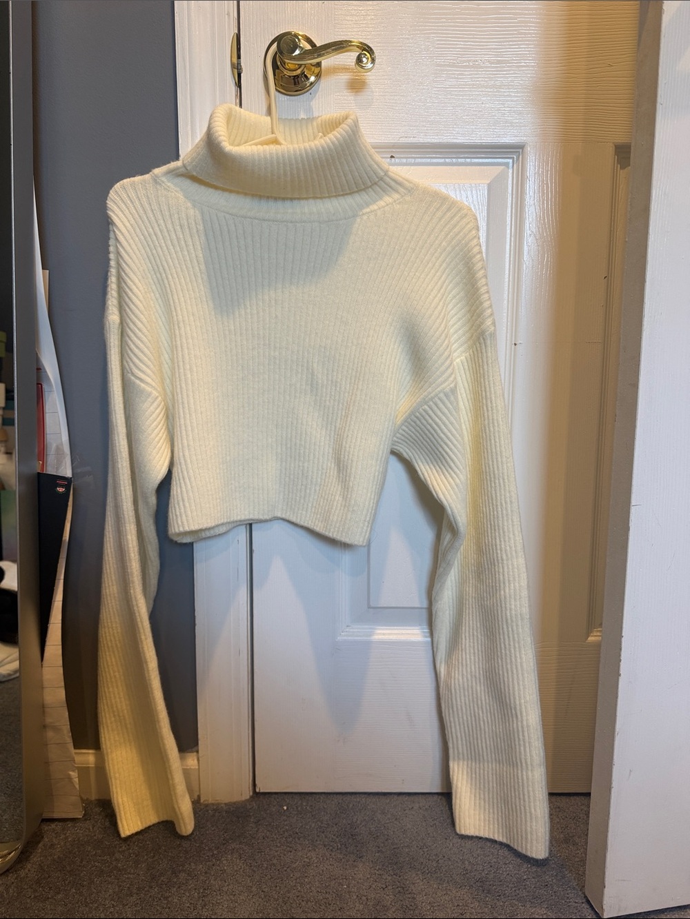 SHEIN Cream Cropped Ribbed Turtleneck Sweater